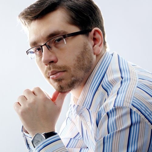 dr hab. ANDRZEJ SOBCZAK